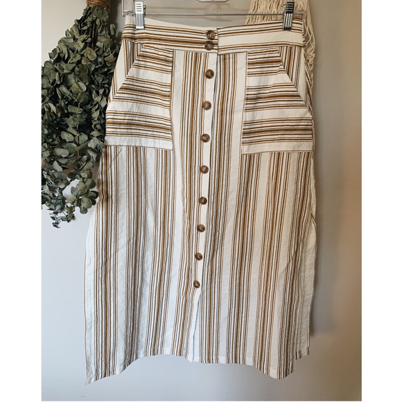 Mustard and white striped linen skirt - Picture 3 of 6